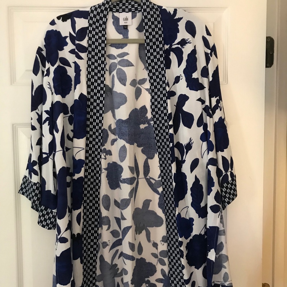 CAbi Botanical Kimono Size S/XS